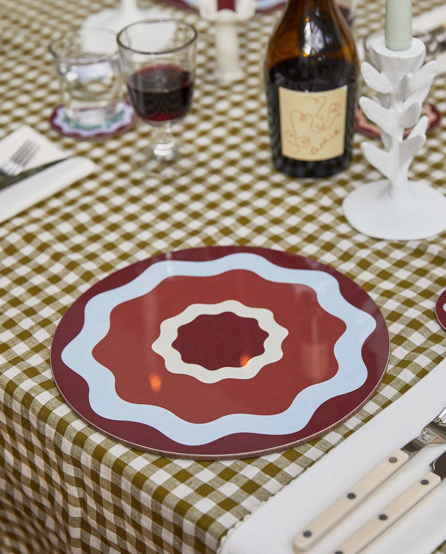 RhubarbRipple_Placemat_Balu_London_Lifestyle_1